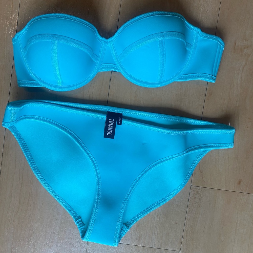 Triangl Bikini (open to offers)